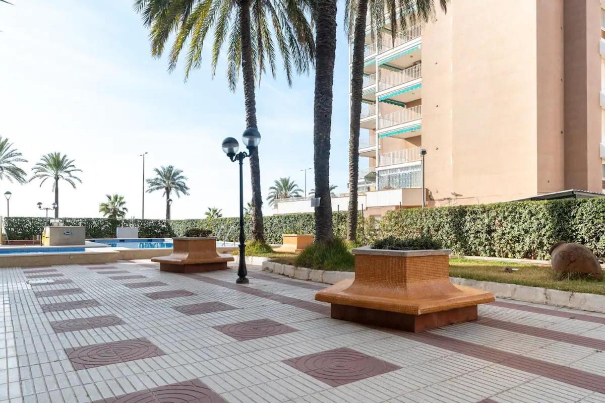 Sea Front Apart. 2 Pools / 1ª Linea. 2 Piscinas Διαμέρισμα Segur de Calafell Εξωτερικό φωτογραφία
